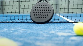 Acheter du matériel de padel en ligne : conseils pour bien choisir raquettes, chaussures et accessoires